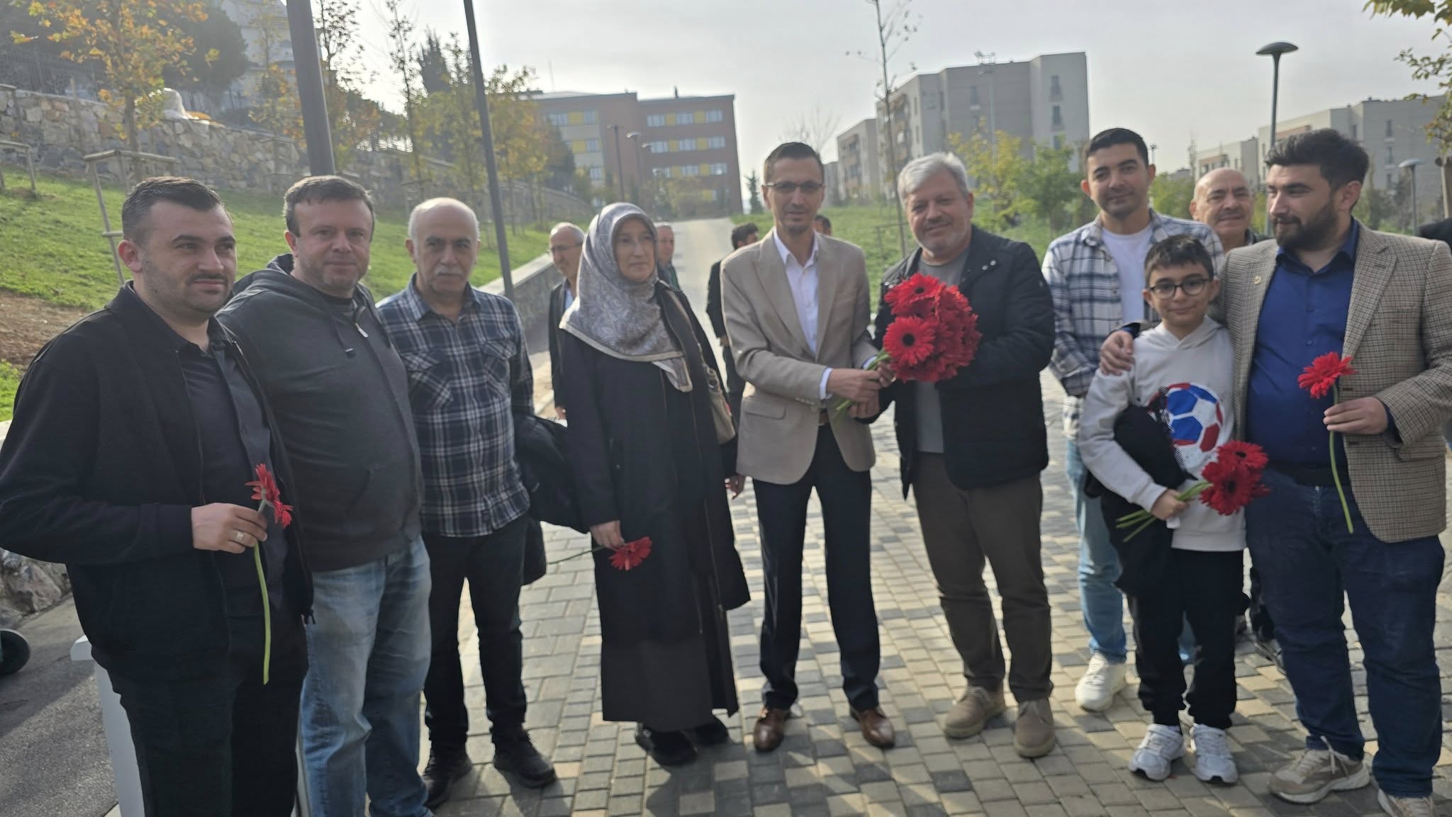 SULTANBEYL GRESUNLULAR DERNENDEN RETMENLER GN BULUMASI