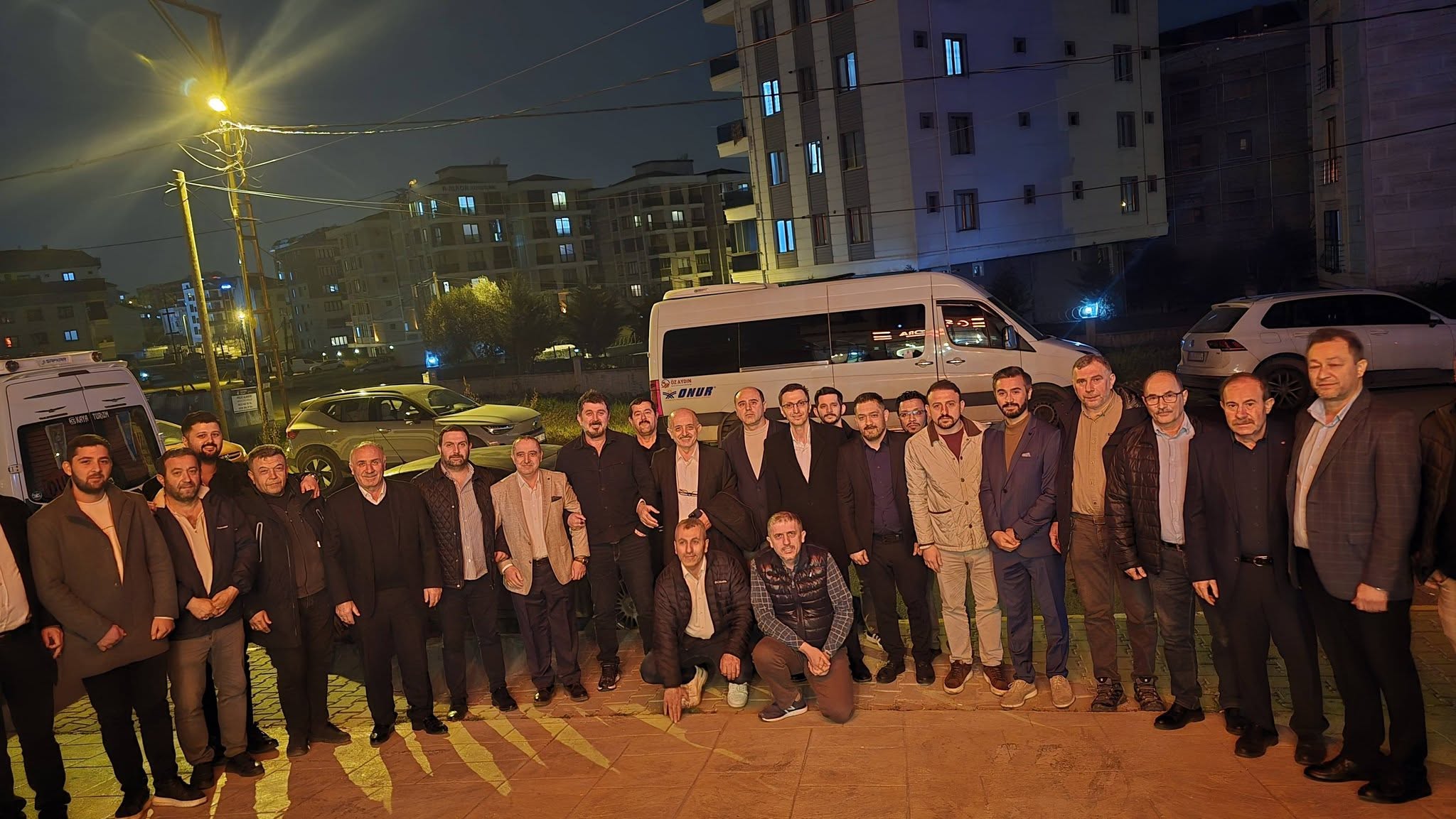 STK�LAR SULTANBEYLݒDE B�R ARAYA GELD�..