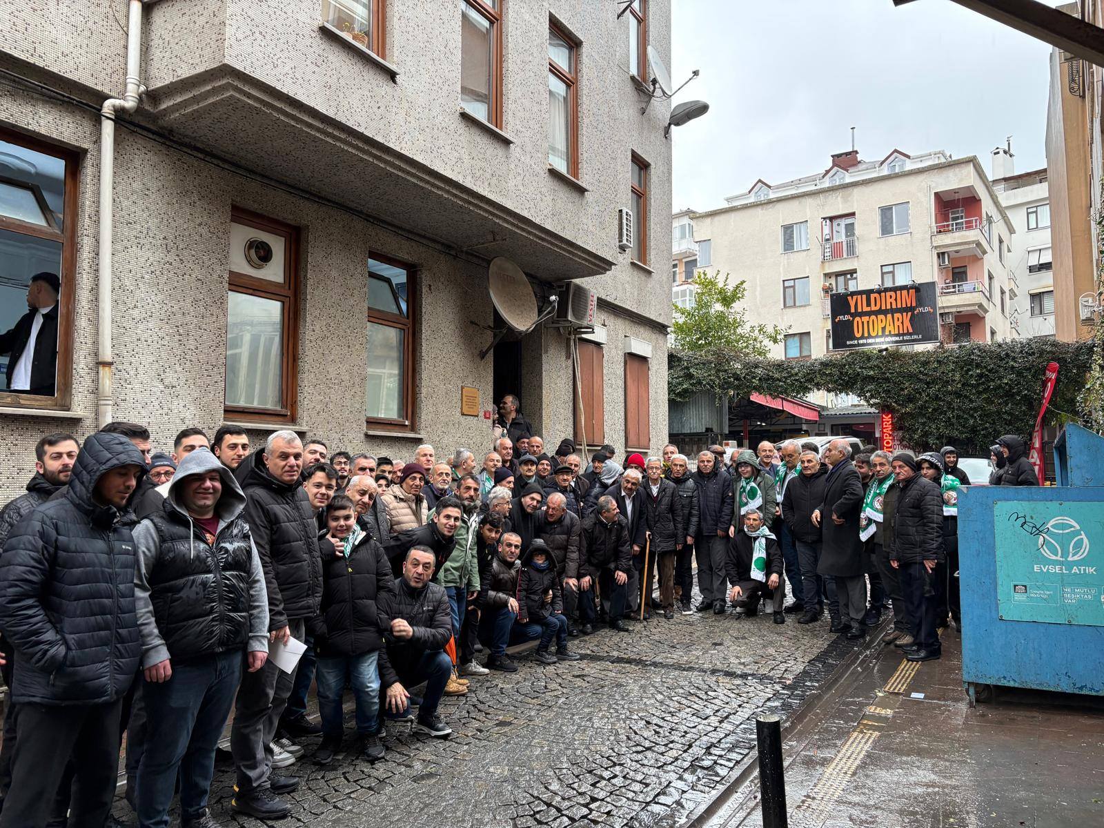 YEN�YOL K�Y� DERNE�ݒNDE 30 YILLIK GELENEK....