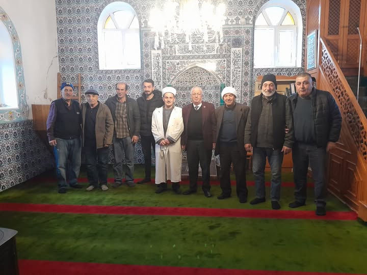 OCAKTAŞI (GÖLVE) AİLESİ AYNI SAFTA BULUŞTU OCAKTAŞI (GÖLVE) AİLESİ AYNI SAFTA BULUŞTU